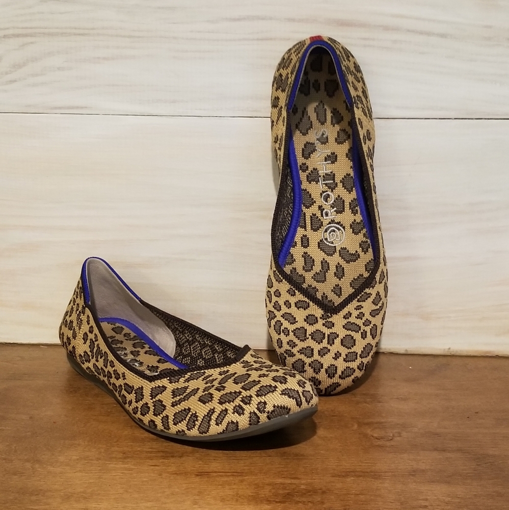 Rothy's leopard print round toe flats